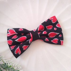Dog or Cat Bow Tie colors Black and Red with Hearts Handmade NEW